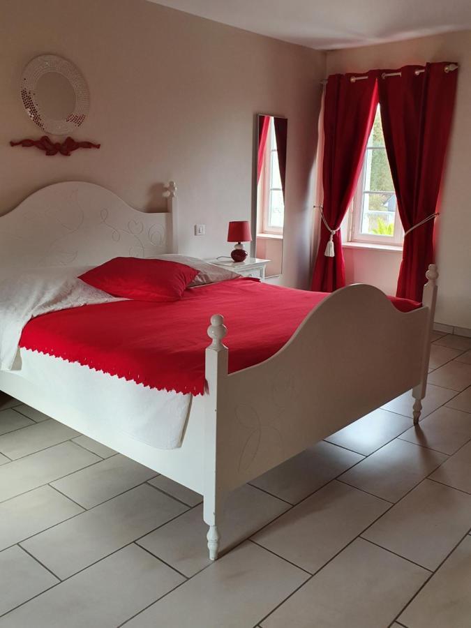 Chambres Du Logis De La Mare Du Parc Surtainville Zewnętrze zdjęcie