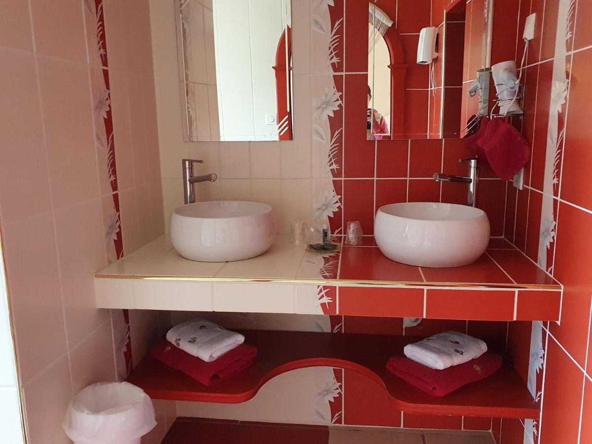 Chambres Du Logis De La Mare Du Parc Surtainville Zewnętrze zdjęcie